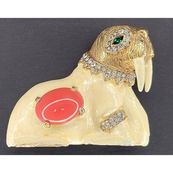 RARE VTG KJL Kenneth Jay Lane Enamel, Rhinestone & Faux Coral Walrus Brooch READ - Picture 2 of 13